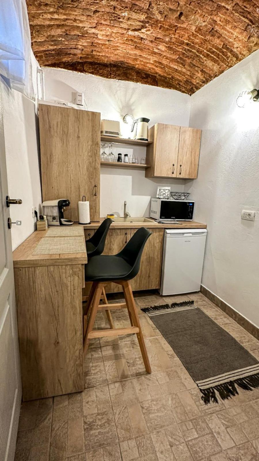 Central Garden Apartments Braşov Esterno foto